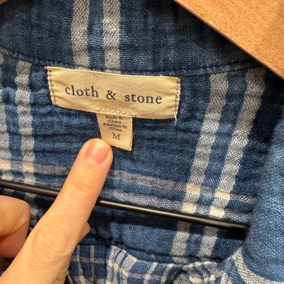 Anthro Cloth and Stone Cotton button down - Picture 2 of 4